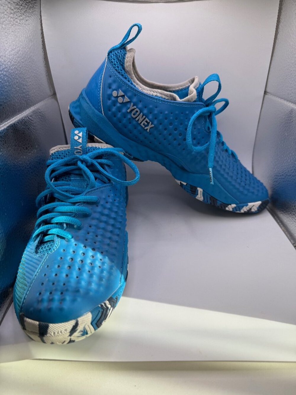 Yonex Unisex Fusion Rev 4 Blue &White Tennis Shoes